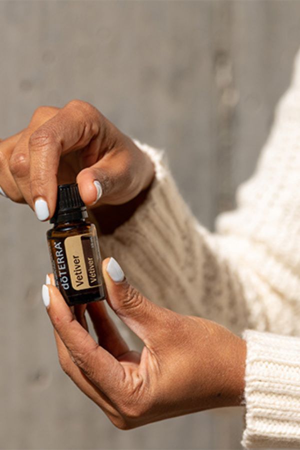 doTERRA Vetiver Essential Oil | dōTERRA Essential Oils