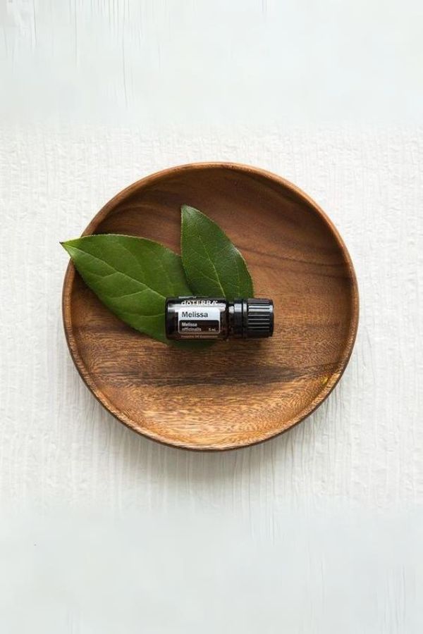 doTERRA Melissa Essential Oil | dōTERRA Essential Oils