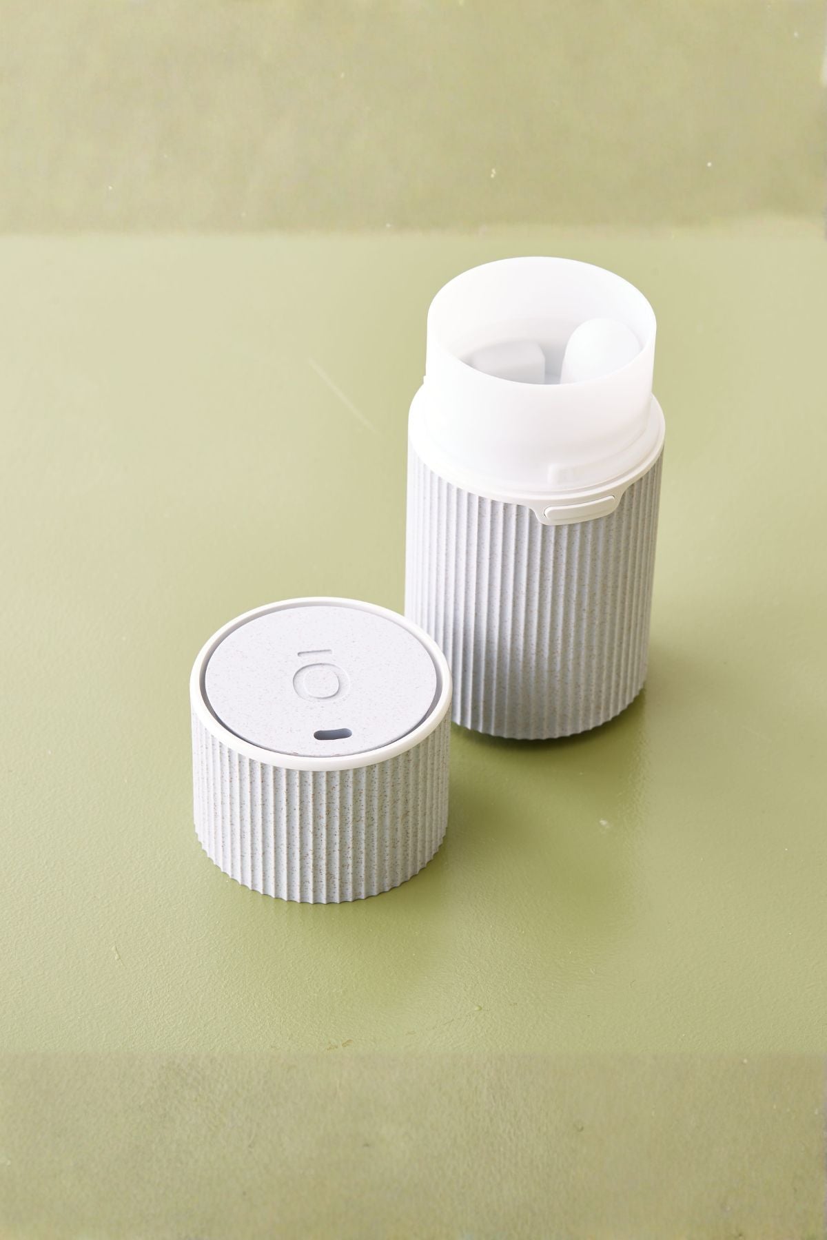 dōTERRA Pilōt Portable Diffuser with Wild Orange