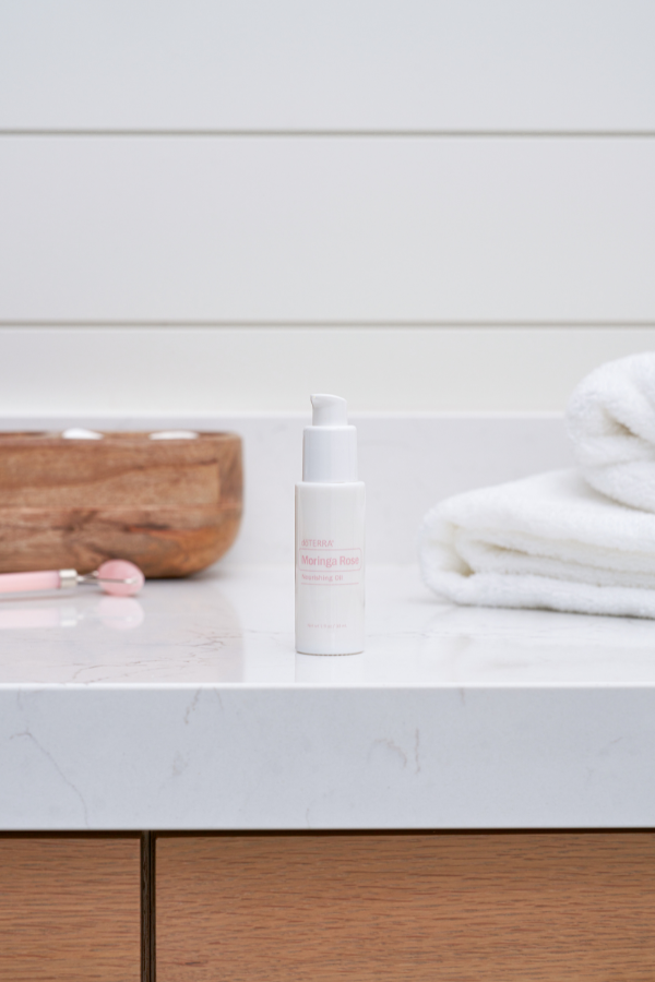 doTERRA Rose Hydrosol Mist and Moringa Rose Oil Duet doTERRA Rose Hydrosol Mist and Moringa Rose Oil Duet